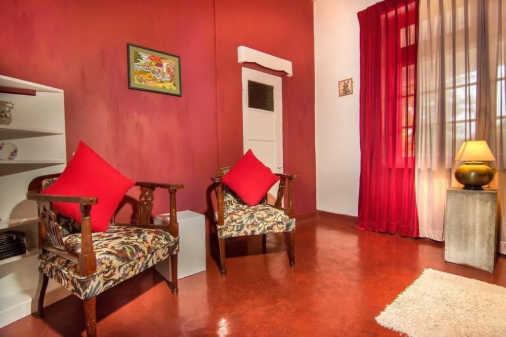 The Kandyan Manor By Bhathiya & Suzy