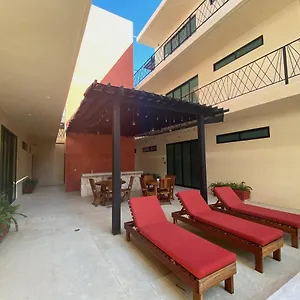 la-casa-del-buho-tulum.quintano-roohotels.com/