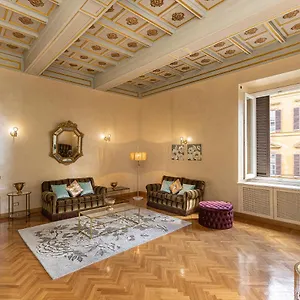 ludovisi-by-rental-in-rome.it-romehotels.com/