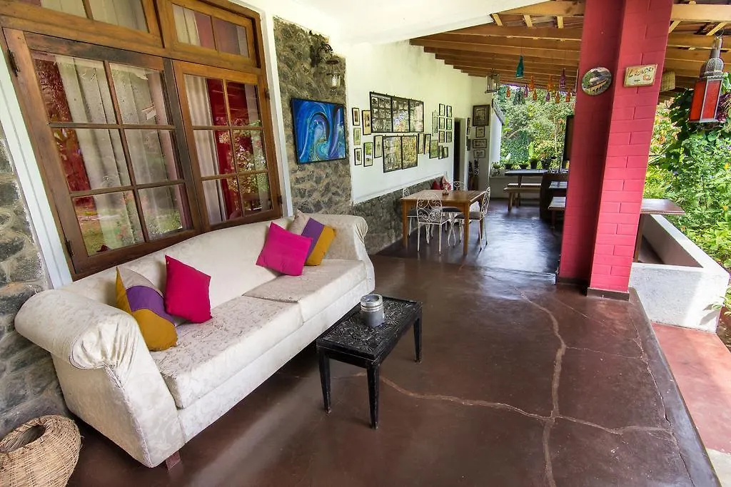The Kandyan Manor By Bhathiya & Suzy 0*, Kandy